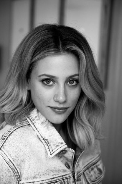  - Lili Reinhart