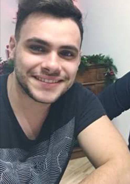 D73ADA52-DB77-4D22-8470-0766FA2F6FB7 - 001a Ereteam