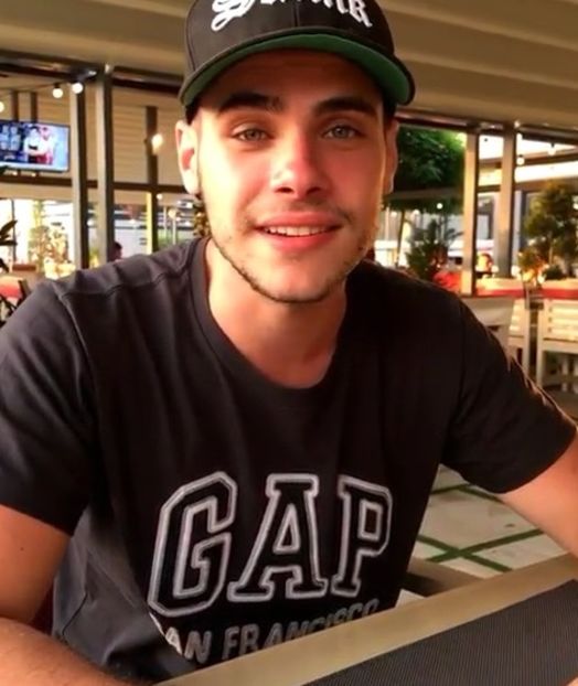 7E6F7FAB-8E83-4532-B578-56B15098541E - 001a Ereteam