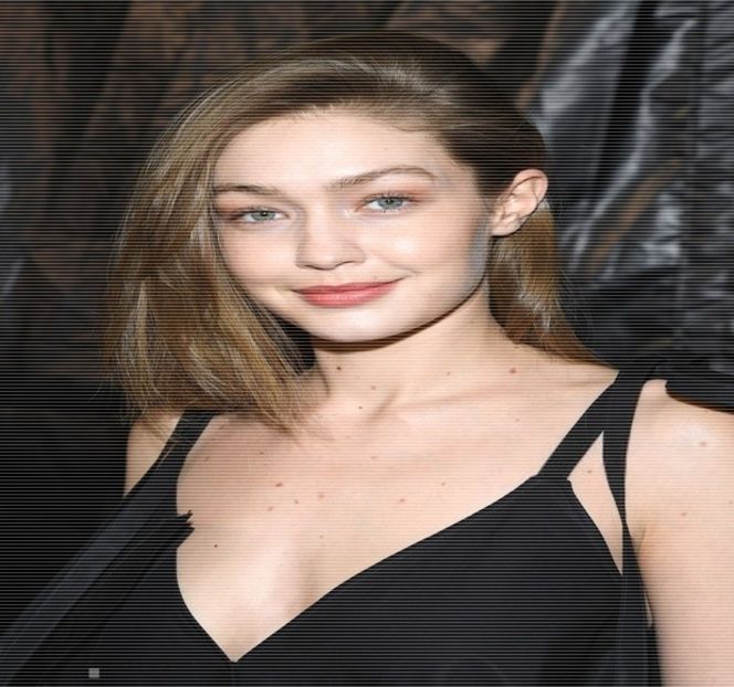 ━ Pe buze o înjurătură, drept consecinţă a momentului de scăpare avut. Secundele se scurg, - 06 Gave me bullets to my heart!