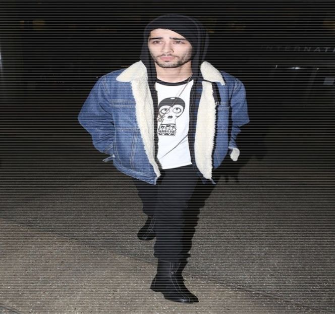 — Aceasta, soarbe din respectiva, ca în cele din urmă să reajungă plasată pe aceeaşi farfuriuţă. - 06 Gave me bullets to my heart!