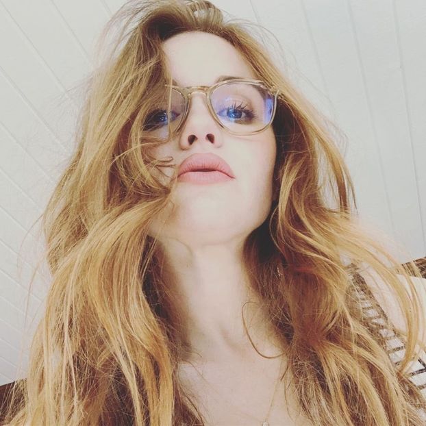 Iti multumesc foarte mult *o imbratiseaza*Ai grija de tine si de bebe.. - episodul 71