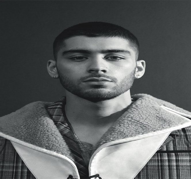 — Pe spate, ca palma liberă să şi-o treacă apoi peste ochi iar în cele din urmă să-i deschidă, - 06 Gave me bullets to my heart!