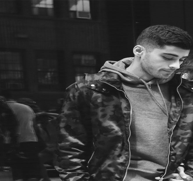 — Acele momente, chiar după felul în care reacţionase odată cu apariţia anterioară. - 06 Gave me bullets to my heart!