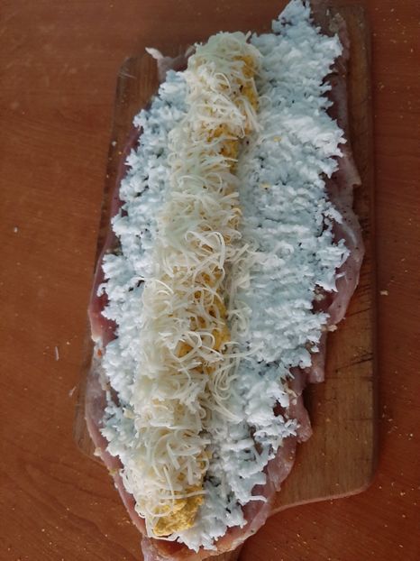 Mușchiuleț de porc cu umplutură de ou și cașcaval  - 1 - Culinar 4