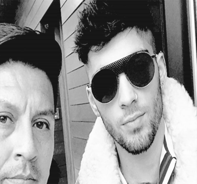 — Gurii. Percepe cu cea mai mare uşurinţă ceea ce blonda îi ceruse, dar, simţindu-se - 07 Mistletoe could pull us closer