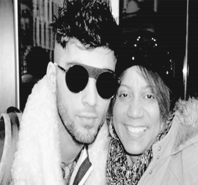 — Doar pentru a înfăptui şi ea aceeaşi acţiune. Şi, cu toate că respectiva este pusă în - 07 Mistletoe could pull us closer