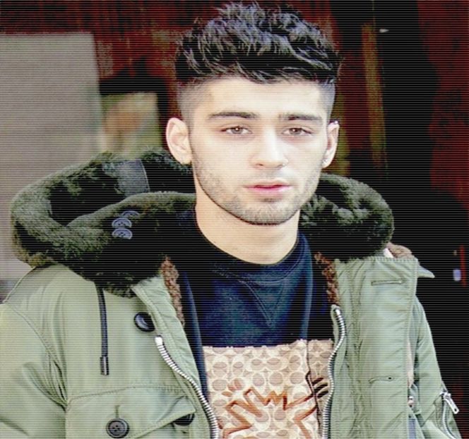 — Imediat ce se ocupă de provocarea gramului de lumină necesar pentru a scăpa de întunericul - 07 Mistletoe could pull us closer