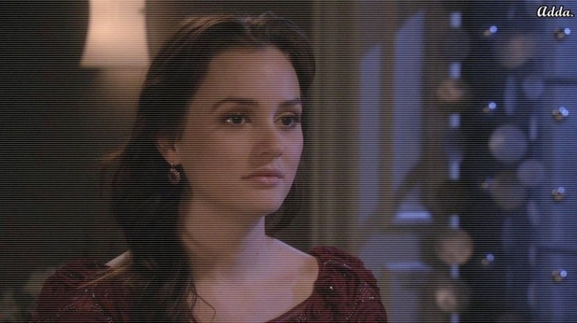 - *se întristează și îl ia de mână pe Ștefan apoi se uită la Tyler și Alex* Trebuie - xo - Episode 07