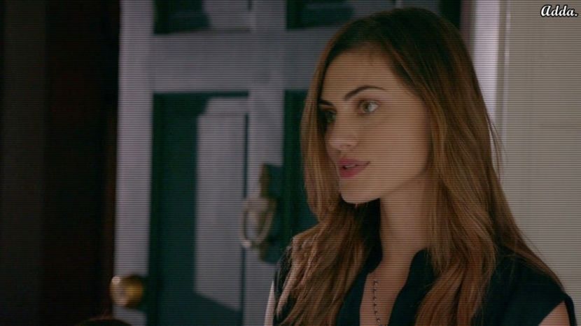 - Stai jos te rog.. *o așează pe Maria, apoi o ia de braț pe Mădă, dând-o - xo - Episode 07