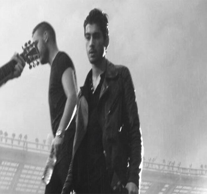 — Cuvintele ei. Dar tace, şi persistă astfel până ce, ca din senin, se trezeşte aşezat pe o - 08 Made me let down my guard!