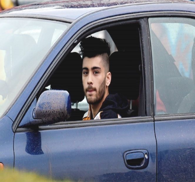 — Ripostând de îndată: „NU! Am o iubită. Ți-am.. mai spus.” utilizând o tonalitate în maniera - 08 Made me let down my guard!