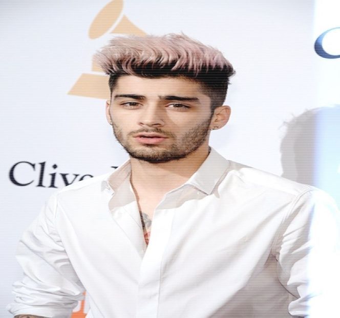 — Alege să o privească pe sub gene, urmărind interesul pe care ea îl oferea în scopul bunei - 08 Made me let down my guard!