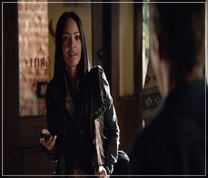 Derek, sa fim seriosi..150 de dolari e marunt pentru tine. Si plus, cand vin la cafenea cunoscutii - episodul 72