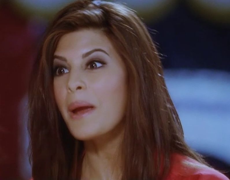 Daca te duci sa te iei de el, sa-i transmiti ca ma psh pe norocu luuui ! *cu sticla de whiskey in - episodul 72