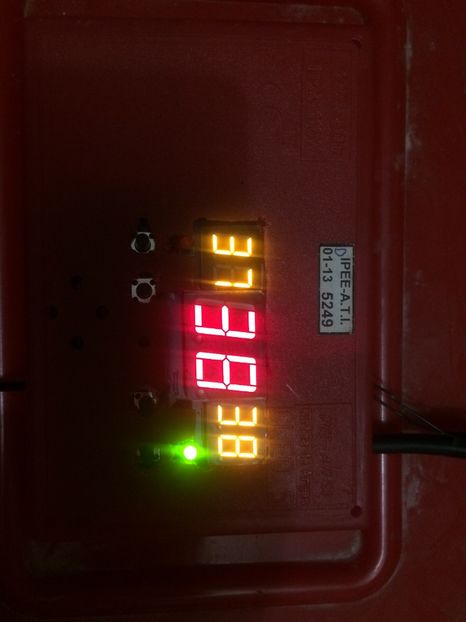 thermostat cu sonda si permite reglarea temperaturi - 4- adaposturi si accesori