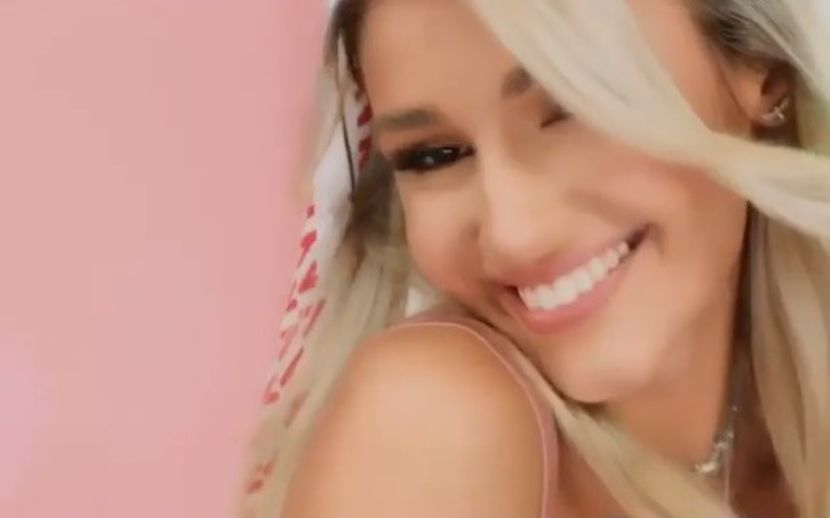 bandicam 2020-03-08 13-38-57-921 - 02 Alina - 01