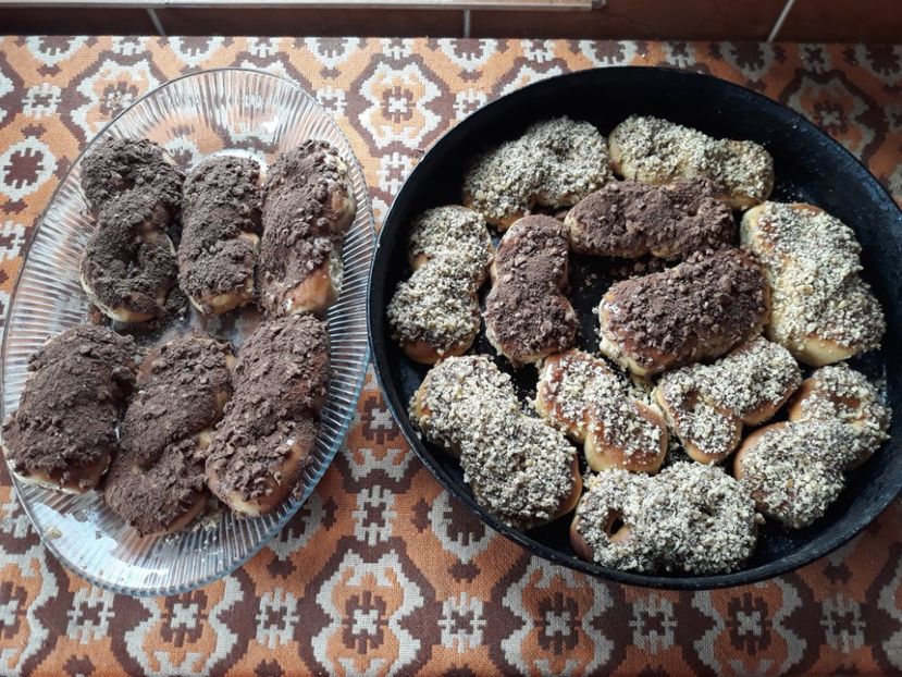 Mucenici pufosi si deliciosi - Retete 1