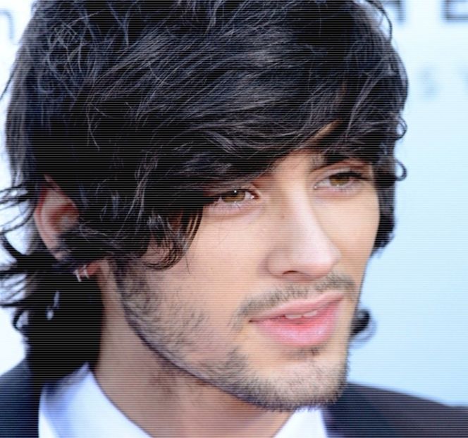 — Sub ceafă pentru a crea un sprijin, ţinând cont şi de faptul că se afla în apropierea - 09 Distractin my thought of you