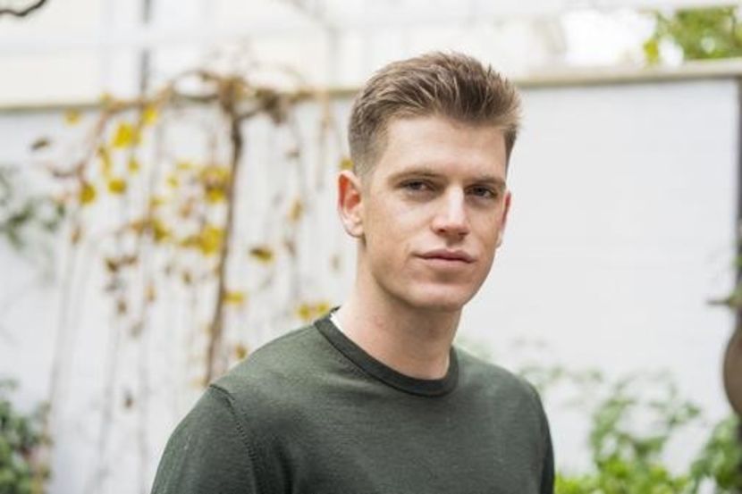 Ma simt minoritar. Socrul meu iubit nu s-a trezit? :)) - episodul 74