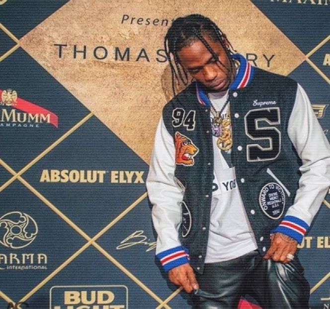 — Cunoscând locuinţa lui Zayn, paşii continuă a-i produce până în apropierea canapelei, - 09 Distractin my thought of you