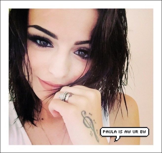 bwt va saluta Gabi !!!! + sunt confuza cu Chers feelings 21.... si daaa au fost in acelasi timp :( - - Feels good to be back