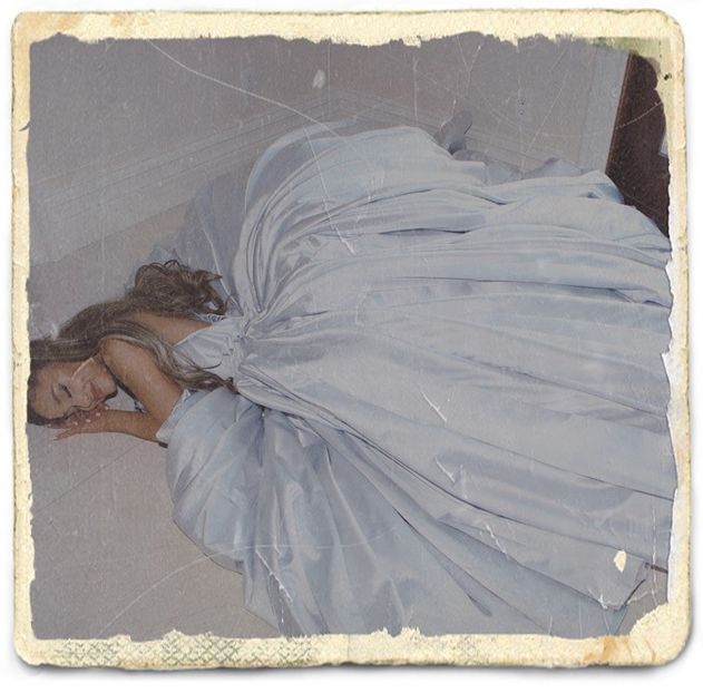 Știu frt parcă te-a și cerut.... Parcă ai mai fost cu unu Chris sau cv de genu??? Update Louis cl. - Feels good to be back