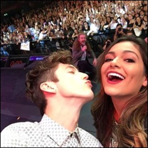 Ce faceți, dragele mele??? Eu nici nu mai știu să stau pe benzi...Scz.... - Feels good to be back