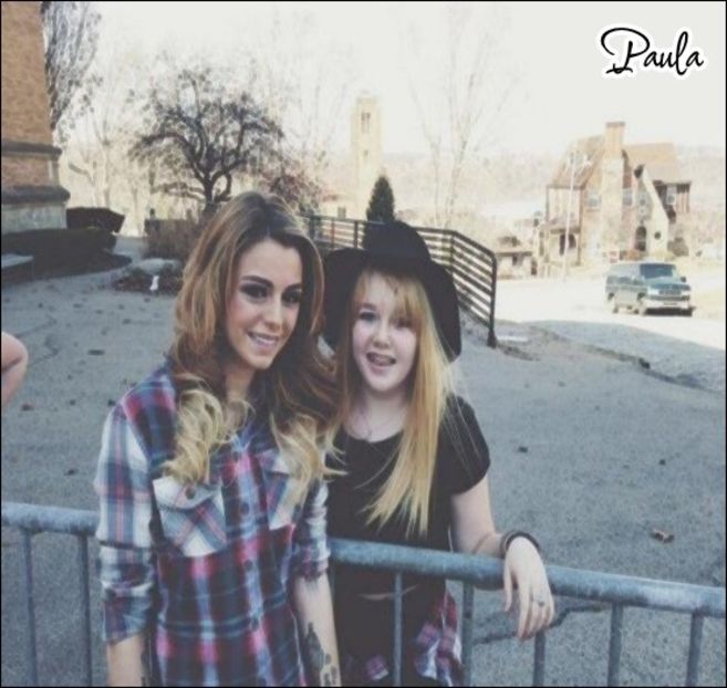 ♡.→ omg dar totusi cum ai reusit sa numai mananci asa mult?? cred ca o fii si de la faptul -cl - Feels good to be back