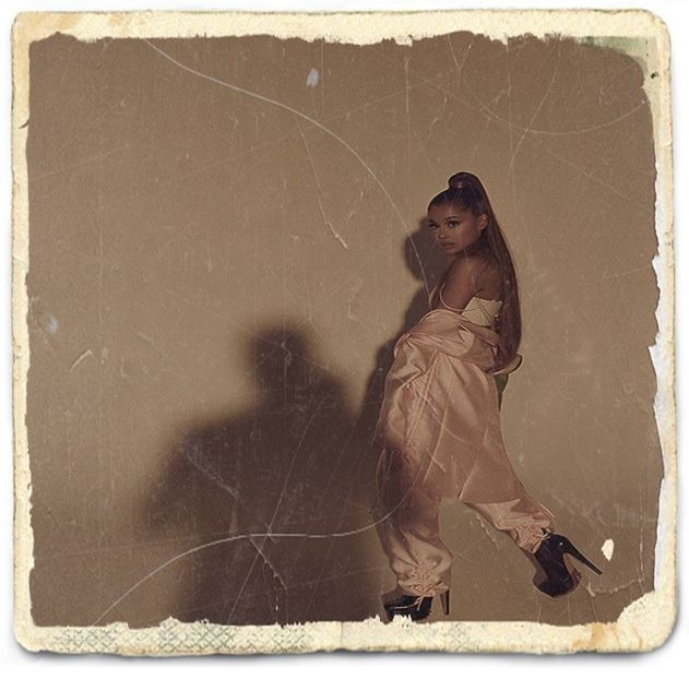 A eu nu citeam pe atunci în schimb am citit anu ăsta After e ceva în neregulă cu mine?? :) cl. - Feels good to be back