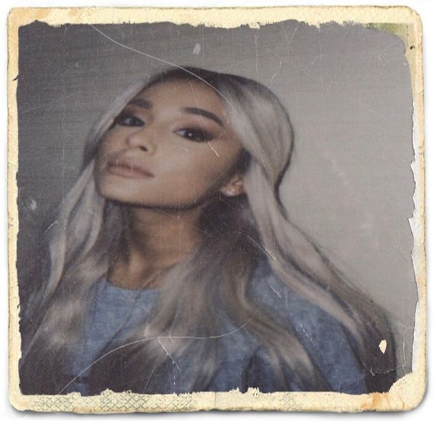 Coae tu încă ai dungi pe poze n-ai drept la replică. #Bibi. Da știu așa mă alintă ea... cl. - Feels good to be back