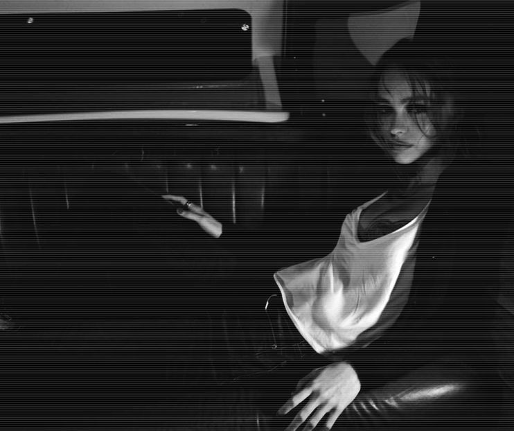 Nu mai stiu dar facusei si tu cu Amber.... si era unu si cu Miley in gaura neagra...-Mirru -cl - Feels good to be back