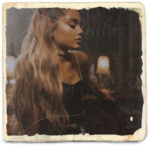 Ce pana mea aproape facem un episod =)))) Dacă încă mai are 42 de pag din câte îmi amintesc... - Feels good to be back