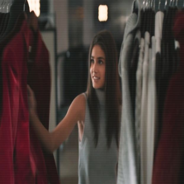 Încerc să-mi dau seama dacă acest Jamie al tău este o vedetă sau o persoană din -cl. - Feels good to be back