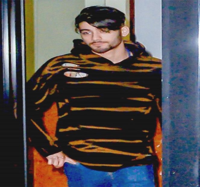 — La urechile lui ajunge o adevărată propoziţie. Intensificându-i-se curiozitatea, şi de altfel, - 10 Something we gotta maintain