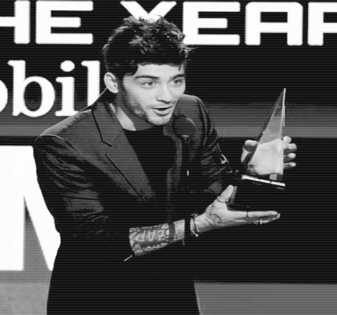 — Aflat în aceeaşi stare a necunoştinţei de cauză, îşi rezemă astfel greutatea corpului - 10 Something we gotta maintain