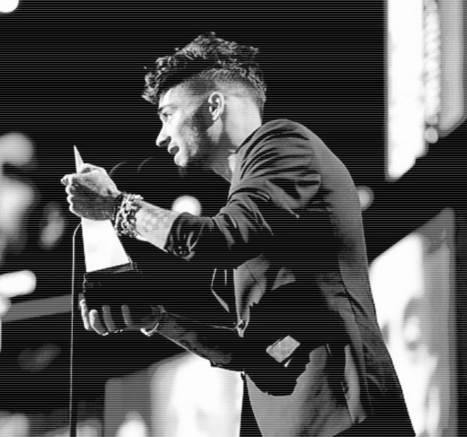 — Sărutându-i fugitiv zona. Pe parcursul unui alt sărut, rosteşte: „Să ştii că existau şi alte - 10 Something we gotta maintain