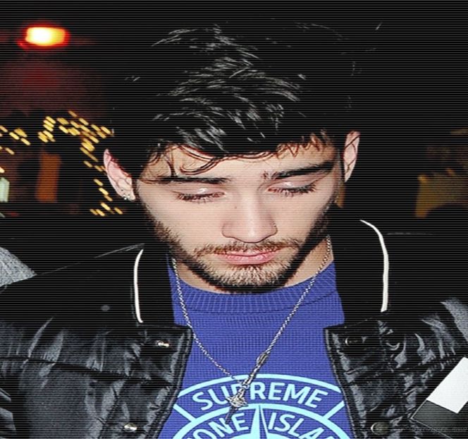 — Stângă poposind peste obrazul blondei, astfel folosindu-şi degetul mare doar pentru a-i - 10 Something we gotta maintain