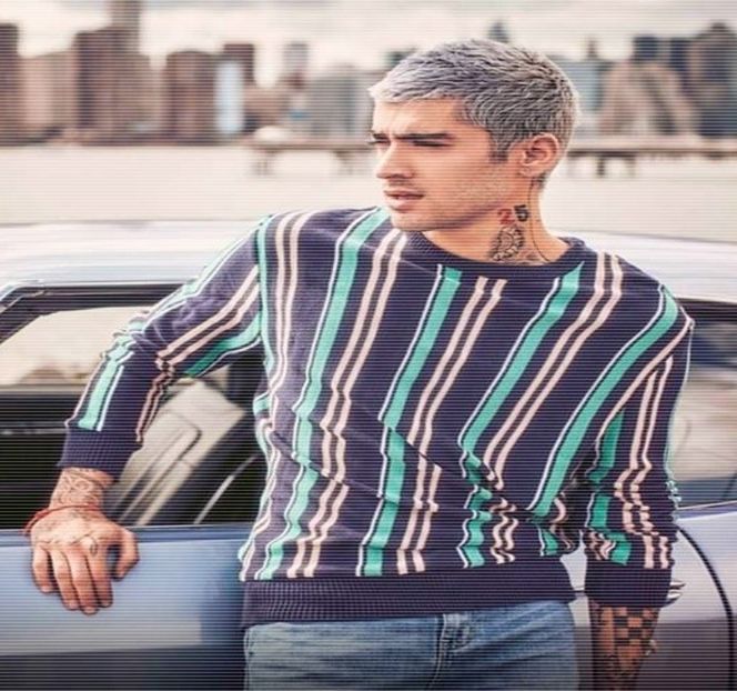 — Privirea sa rămâne concentrată asupra chipului acesteia, care ajunge astfel analizat în - 10 Something we gotta maintain