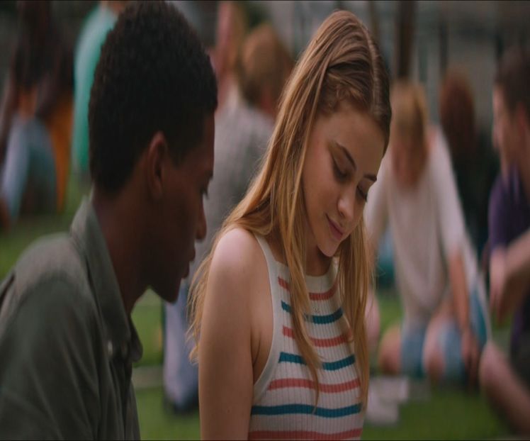 anu trecut parcă era bogăție să ai cireșe, acum dacă ai hârtie igienică ești mare om - Cine s-ar fi gândit că o să ajungem la episodul 2