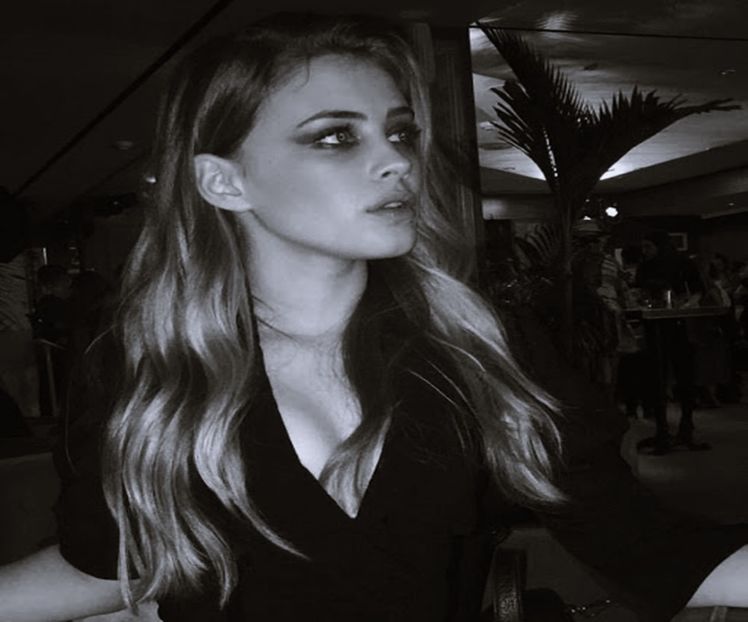 apăi nu mai știu să îți zic clar. încercasem să fac un channel și parcă l-am șters la scurt - Cine s-ar fi gândit că o să ajungem la episodul 2