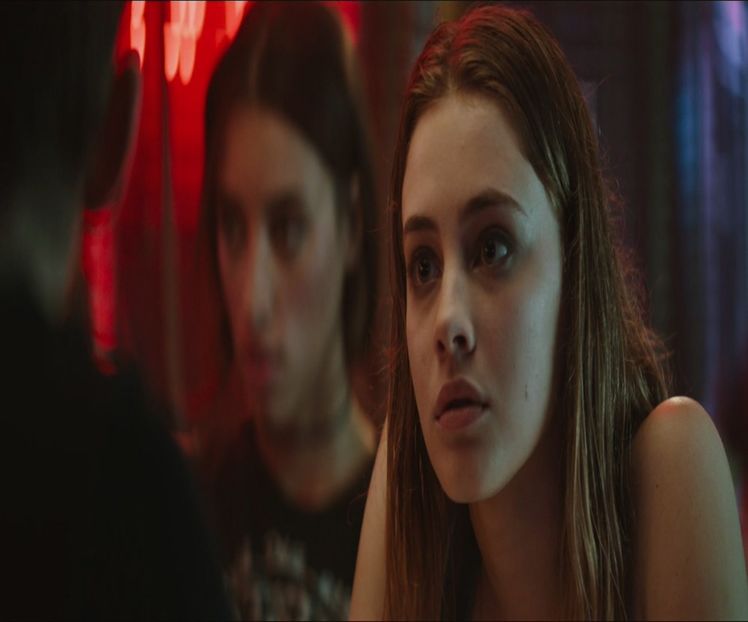 eu am apucat să citesc și cărțile deci nu știu - Cine s-ar fi gândit că o să ajungem la episodul 2