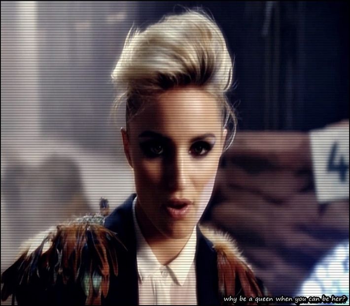 Lasa ca recuperezi tu dupa ce nasti !Te distrezi tu si fara bautura - episodul 76