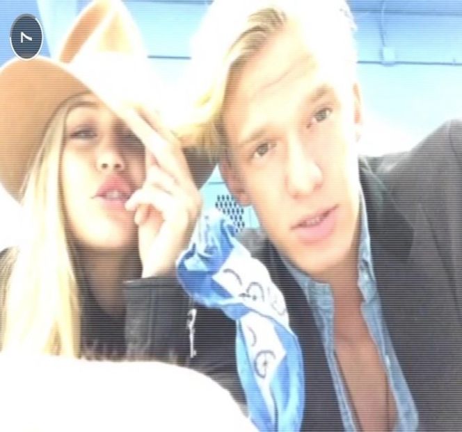 —  Unui grup de persoane pe care nici măcar nu îl cunoştea, cu atât mai puţin faptul că - 10 Something we gotta maintain