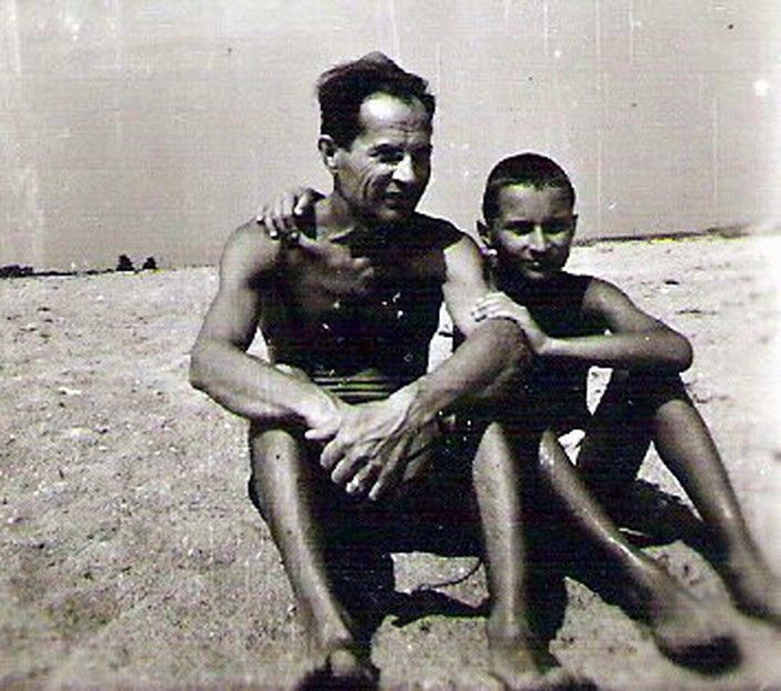 1959.07 COSTINESTI, CU TATA PE PLAJA - 1-2 T