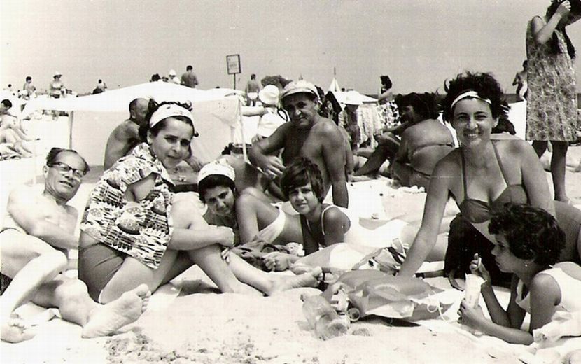 1965.08 MANGALIA, CU FAM. GAIUS TANASE SI SORESCU - 1-2 T