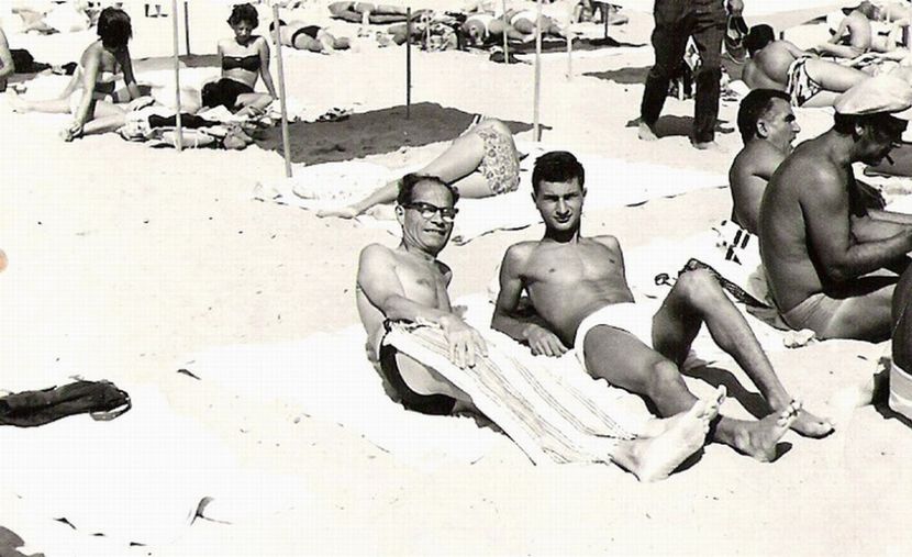 1965.08 MANGALIA, CU TATA. IN PLAN SECUND [ST] TOFANA LUPASCU SI RODICA GAVRILESCU - 1-2 T