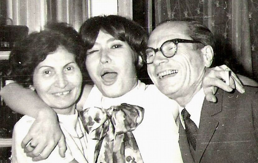 1969.11.23 BUC., RODICA, MIRELA SI TATA LA ANIVERSAREA LUI MAMI - 1-2 T