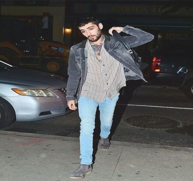 — Doar câteva secunde, ajungând la concluzia faptului că urma rândul iubitei sale. Inconştienţa - 10 Something we gotta maintain