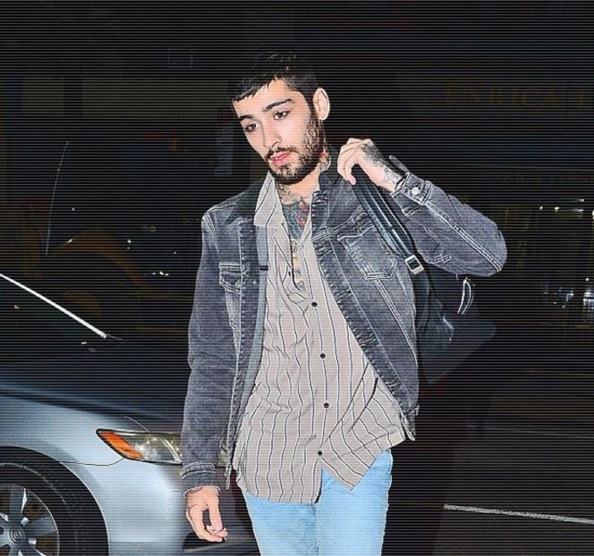 — Reies alte înţelesuri. Cert este faptul că jocul deţinea o latură sexuală exagerată, fapt priceput - 10 Something we gotta maintain